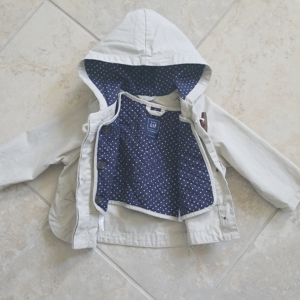 GAP Jacket - Picture 2 of 6